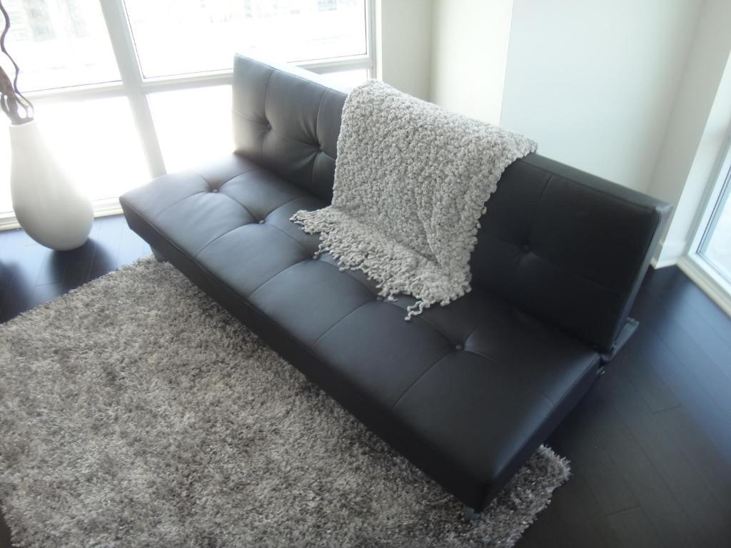 Square One Fully Furnished Suite Mississauga Esterno foto