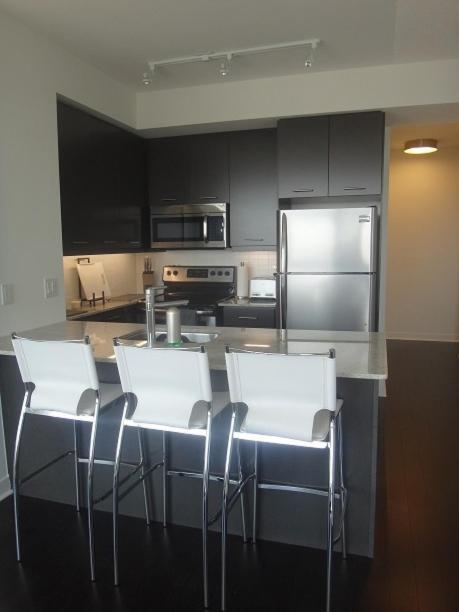 Square One Fully Furnished Suite Mississauga Esterno foto